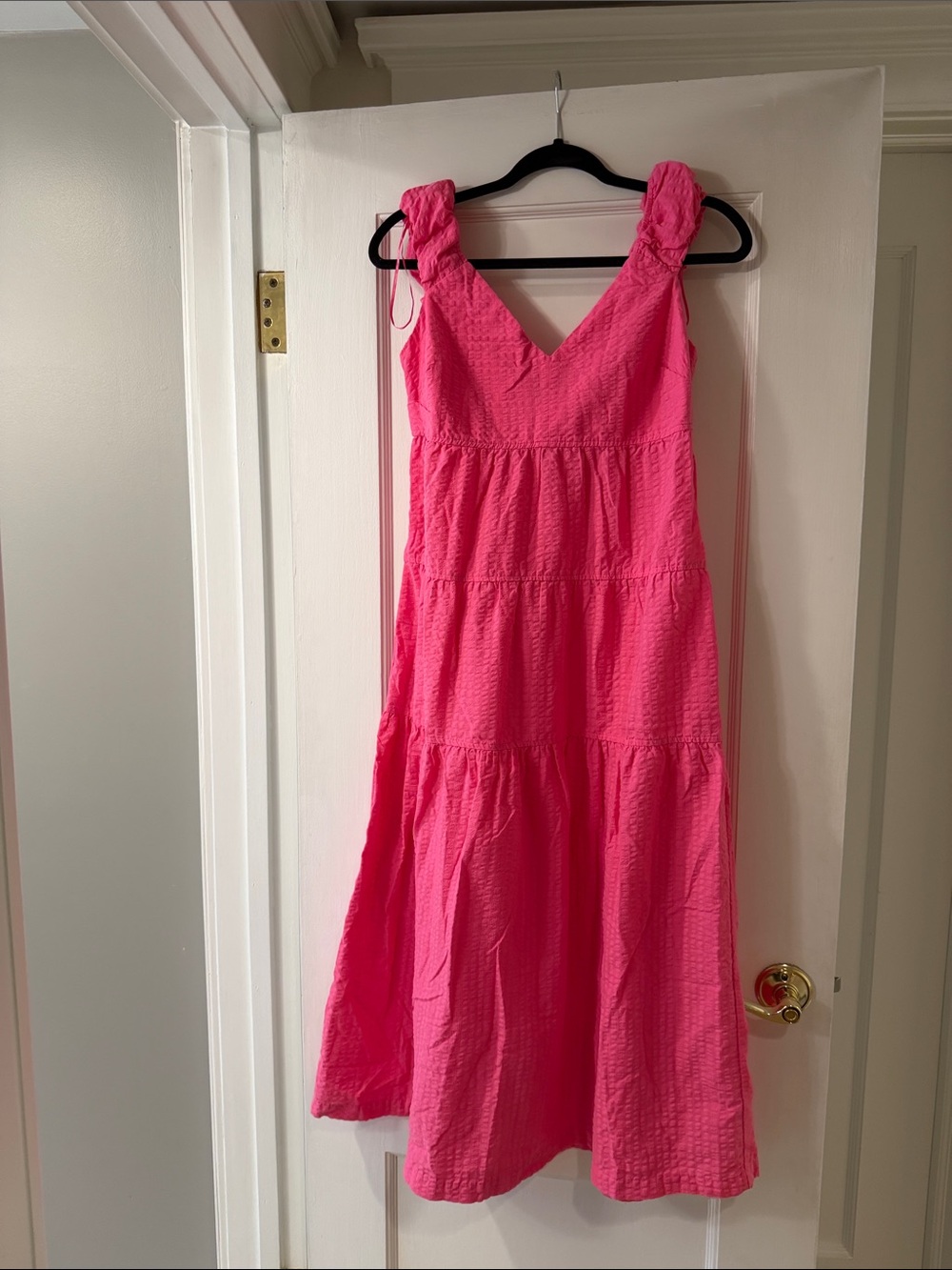 Old Navy Hot Pink Tiered V-Neck Midi Dress